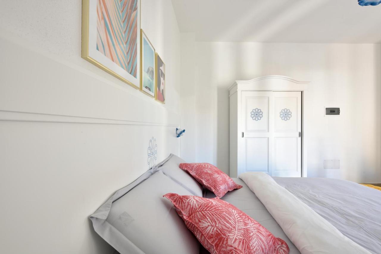Inah Rooms Dorgali Buitenkant foto